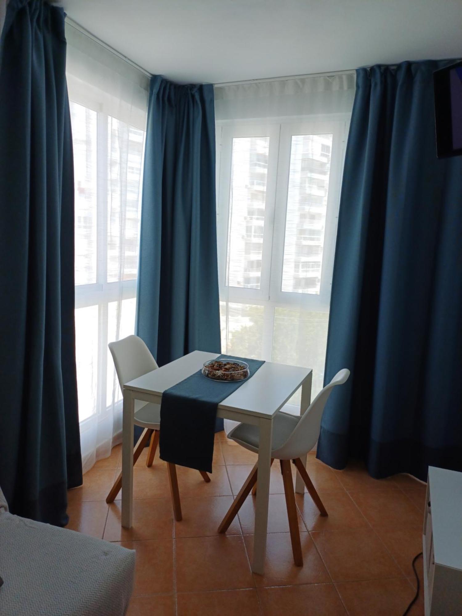 Luminoso Estudio Muy Cerca De La Playa Apartment Benalmádena Exterior foto